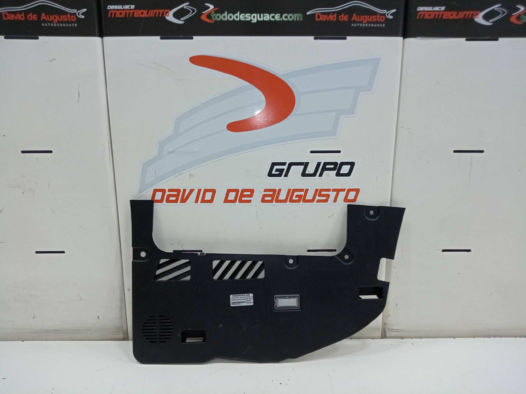  cubierta bajo salpicadero izquierda   tesla model 3 bev long range awd