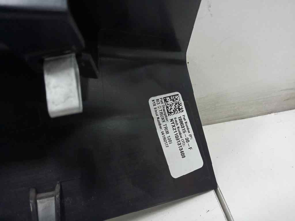  guarnecido maletero   tesla model 3 bev long range awd