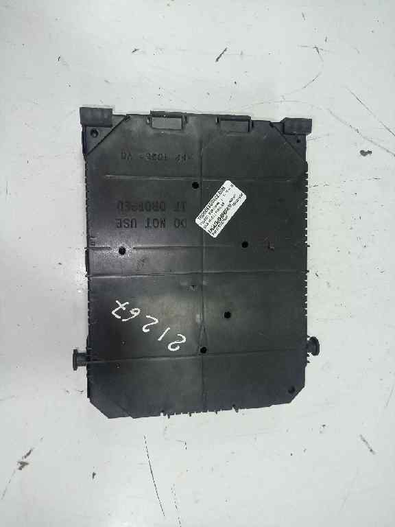  caja reles / fusibles   peugeot 3008 access 1.6 hdi fap