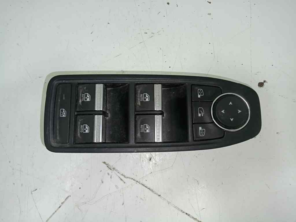  mando elevalunas delantero izquierdo   renault clio v s&s 1.0 tce 12v