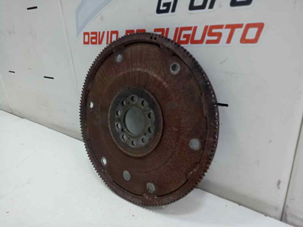  volante motor   volvo v70 familiar 2.4 d 2.4 diesel cat