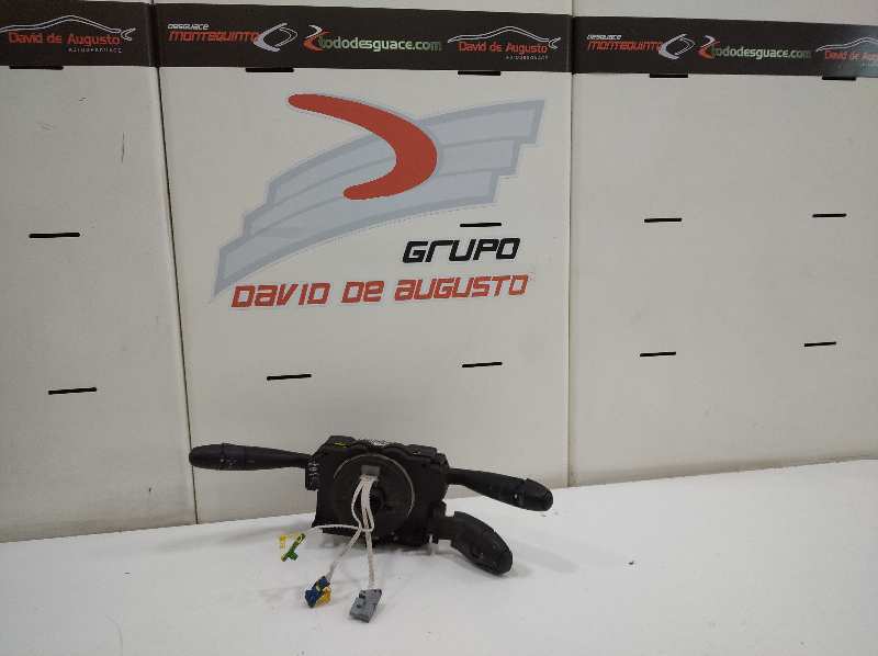  mando multifuncion   peugeot 307 berlina (s2) d-sign 1.6 16v cat