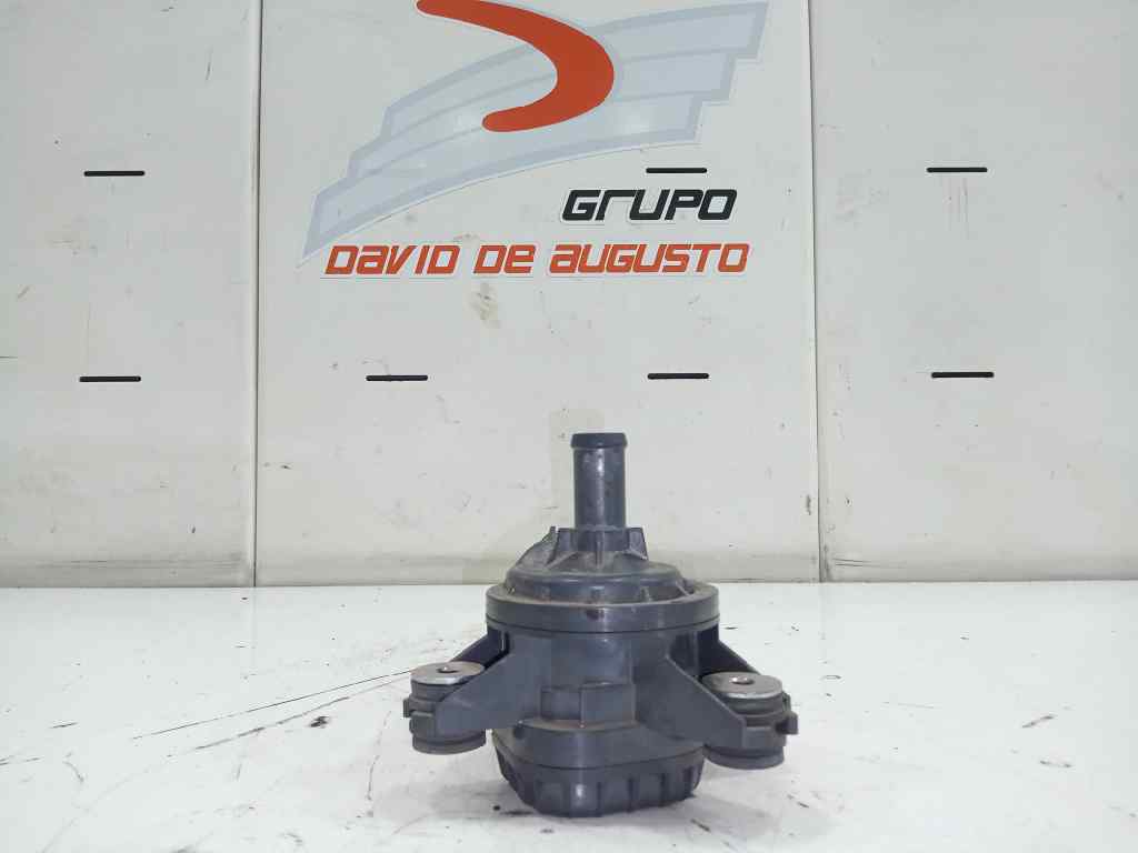  bomba auxiliar agua   toyota auris hybrid active 1.8 16v (hibrido)