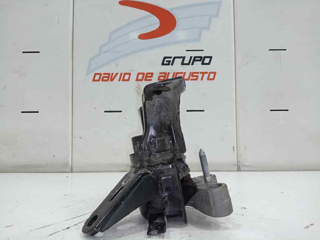  taco motor   toyota auris hybrid active 1.8 16v (hibrido)