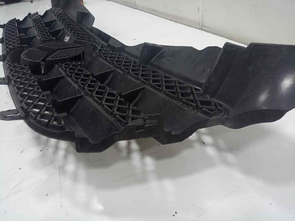  calandra   mercedes sprinterii caja cerrada (desde 01.06) 318/319 cdi (906.631/633/635/637) 3.0 cdi cat