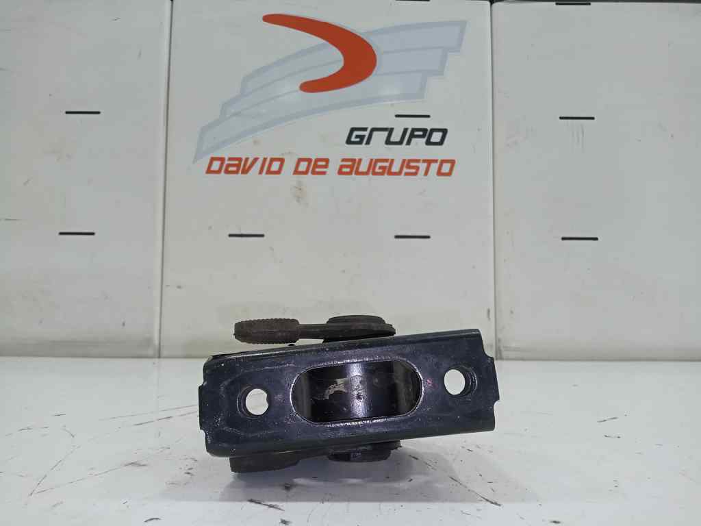  taco motor   toyota auris hybrid active 1.8 16v (hibrido)