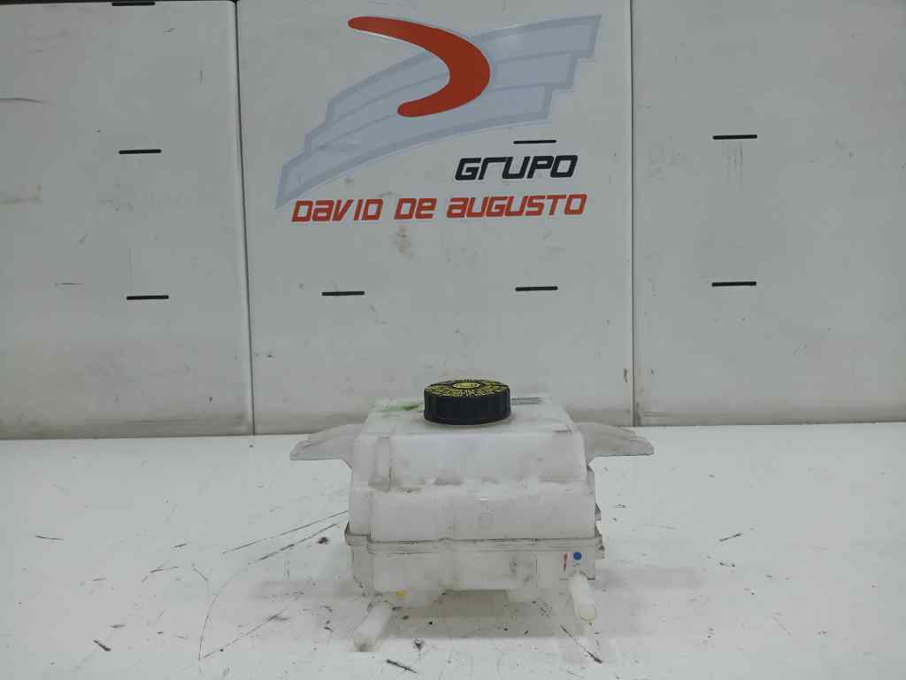  deposito liquido de frenos   toyota auris hybrid active 1.8 16v (hibrido)