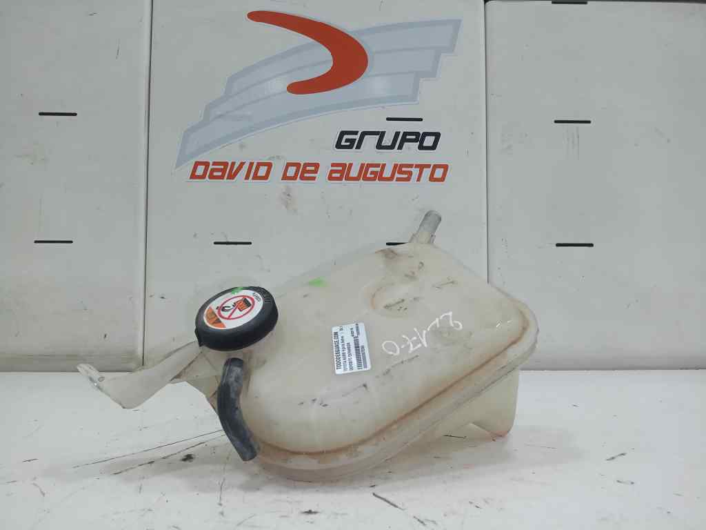  deposito expansion   toyota auris hybrid active 1.8 16v (hibrido)