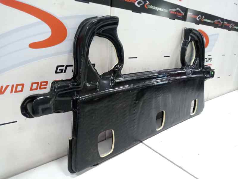 No identificado  tesla model 3 bev l