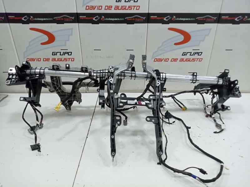 No identificado  tesla model 3 bev l