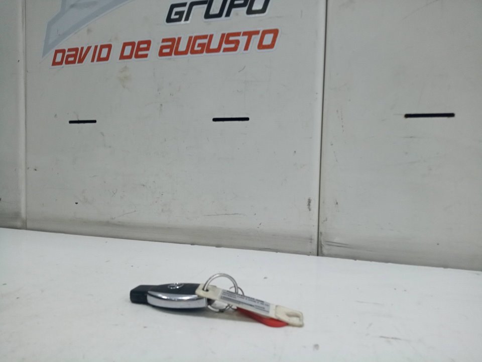Llave
 mercedesbenz clase b fastback