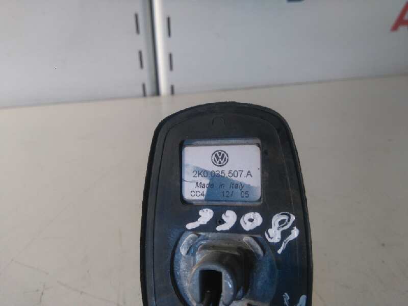  antena   volkswagen golf v berlina (1k1) conceptline (e) 2.0 16v fsi