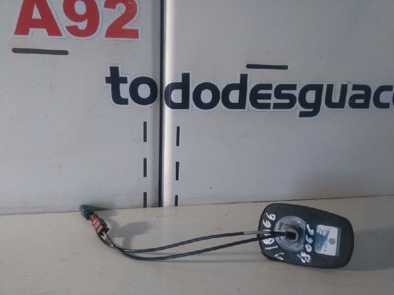  antena   volkswagen golf v berlina (1k1) conceptline (e) 2.0 16v fsi