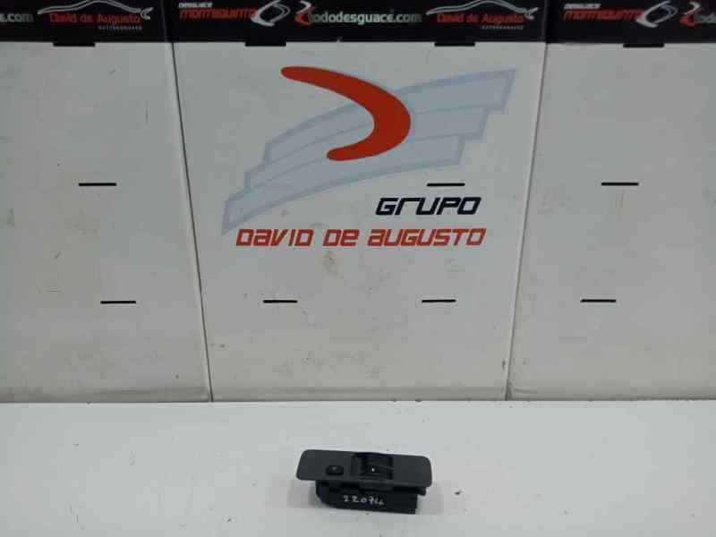 Mando elevalunas delantero izquierdo mitsubishi montero todo terren