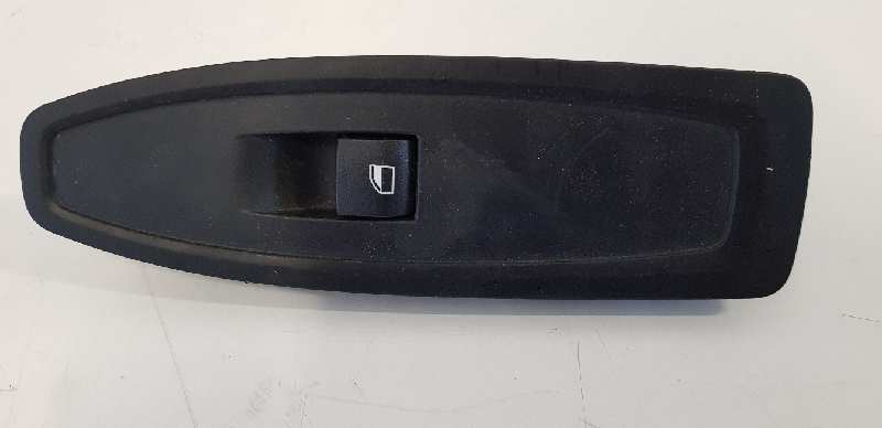 mando elevalunas delantero derecho   bmw serie 1 lim. (f20) 118d 2.0 turbodiesel