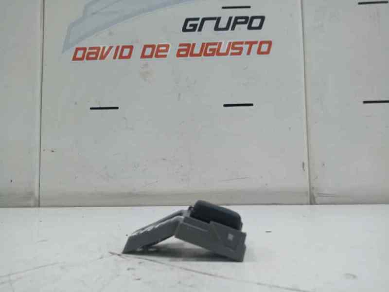 Soporte interruptores fuso canter 3s13   |   01.13 