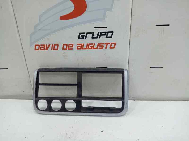 Carcasa pantalla multifuncion fuso canter 3s13   |   01.13 