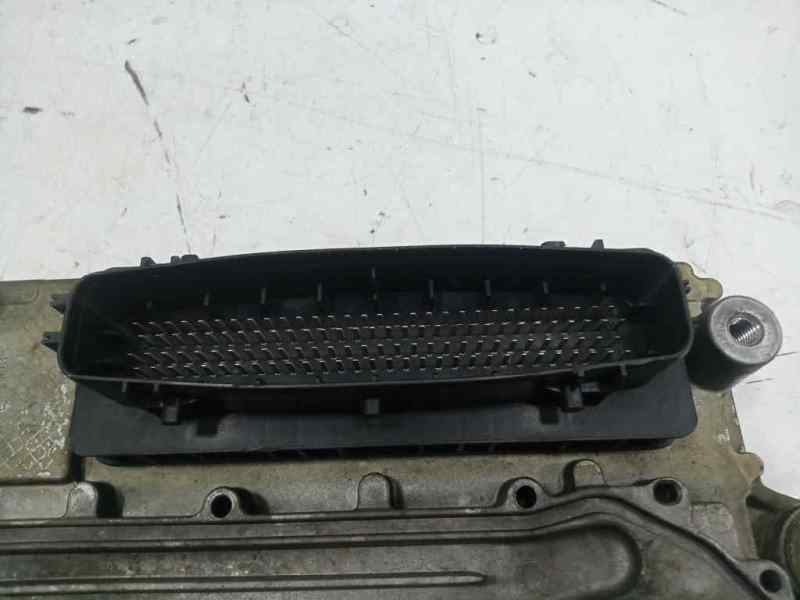 Uce ecu mercedes actros 23 4  ejes 8