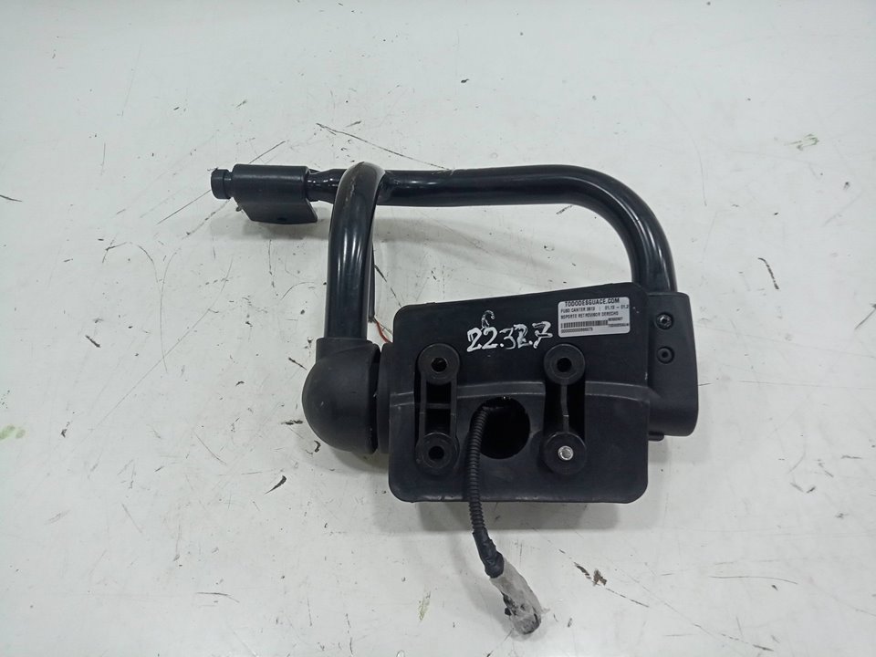 Soporte retrovisor derecho fuso canter 3s13   |   01.13 