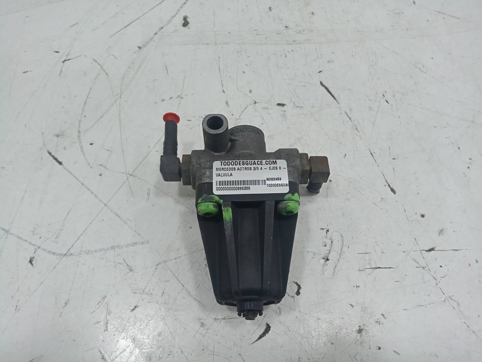 Valvula mercedes actros 23 4  ejes 8