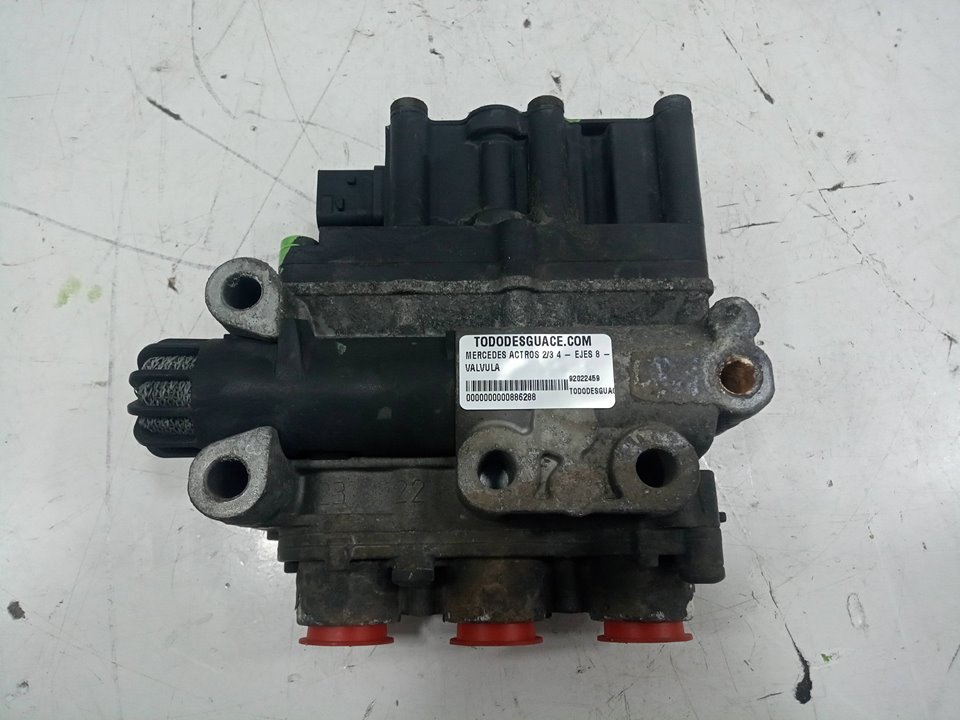 Valvula mercedes actros 23 4  ejes 8
