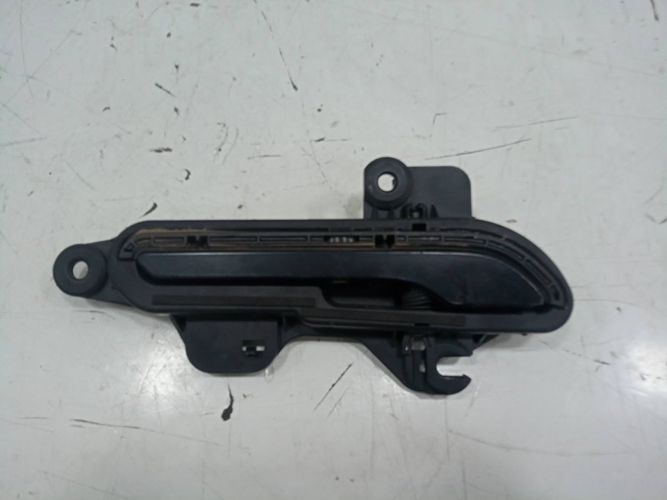 Maneta exterior delantera derecha tesla model 3 bev long range a