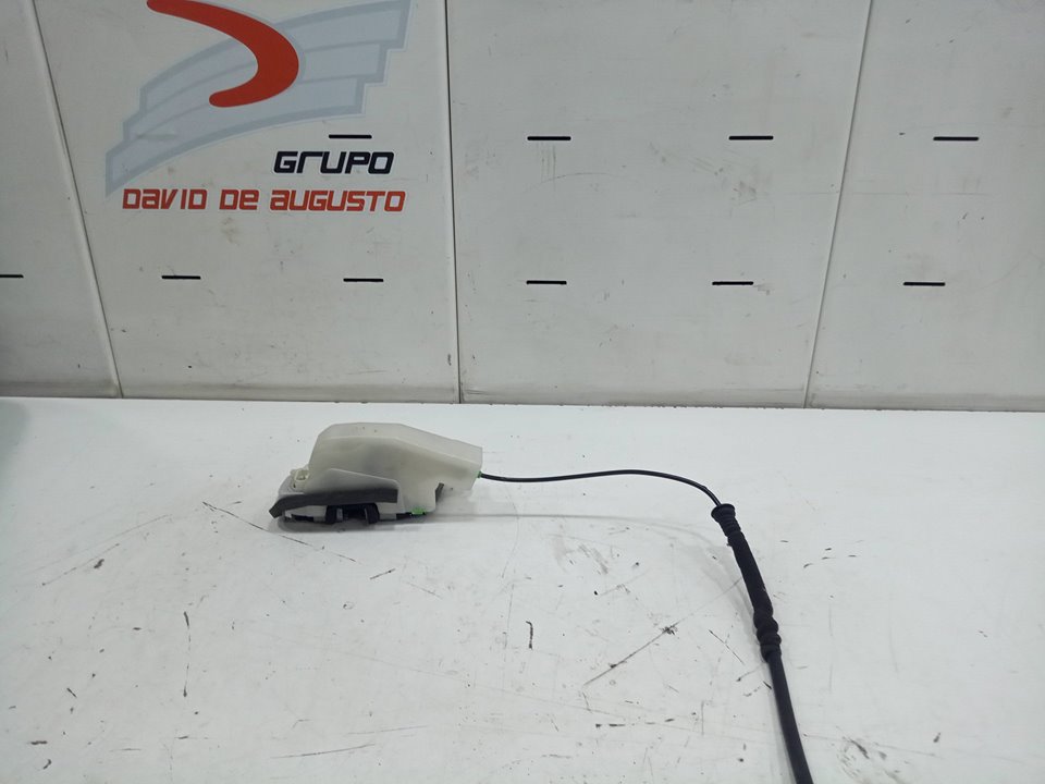 Cerradura puerta delantera izquierda tesla model 3 bev long range a