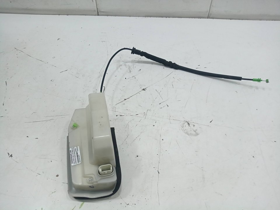 Cerradura puerta delantera izquierda tesla model 3 bev long range a