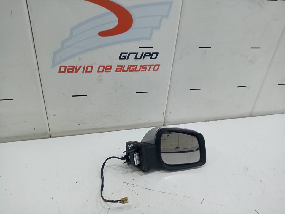 Retrovisor derecho mercedesbenz clase a fastback