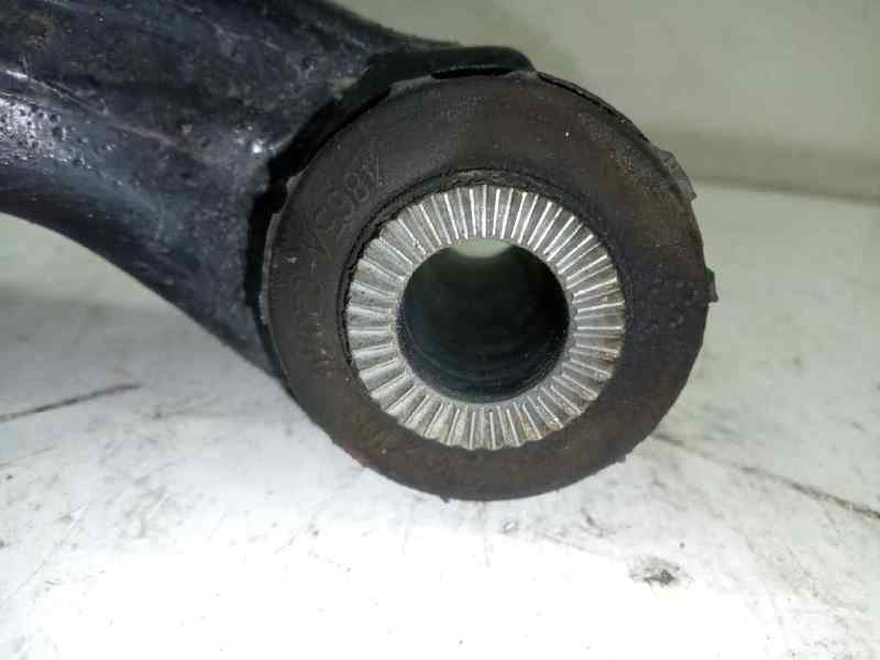 Brazo suspension inferior delantero derecho toyota yaris fastback (200720
