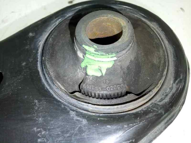 Brazo suspension inferior delantero derecho toyota yaris fastback (200720