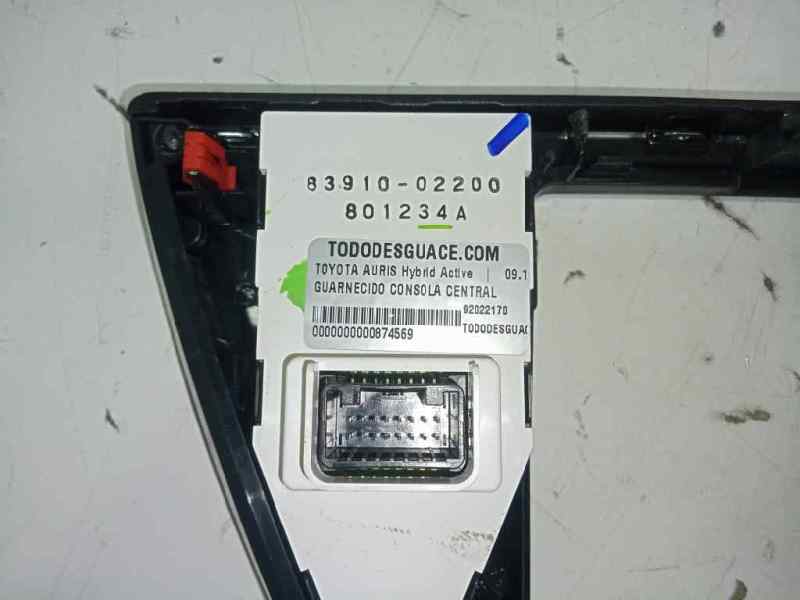 Guarnecido consola central toyota yaris fastback (200720