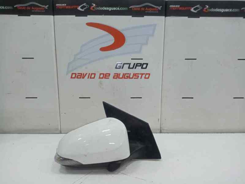 Retrovisor derecho electrico toyota yaris fastback (200720