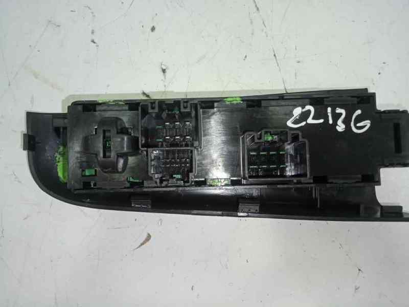 Mando elevalunas delantero izquierdo ford tourneo connect  grand t