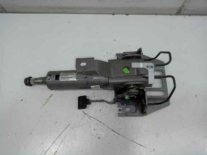 CaÑa direccion toyota yaris fastback (200720