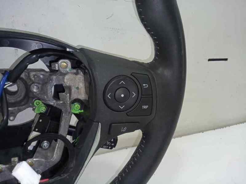 Volante toyota yaris fastback (200720