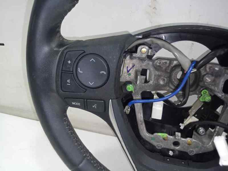 Volante toyota yaris fastback (200720
