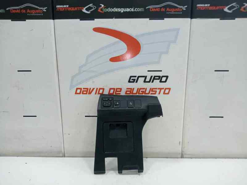 Guantera conductor toyota yaris fastback (200720