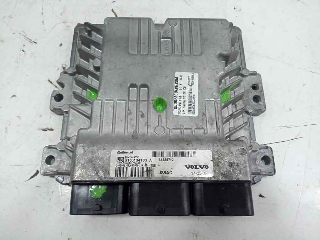 Centralita motor uce volvo v40 fastback fastback (2