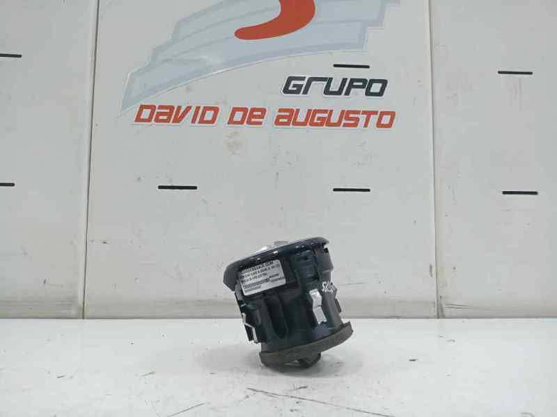 Rejilla de aire central mercedesbenz clase b fastback