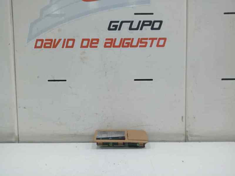 Luz interior trasera porsche cayenne suv (20022007