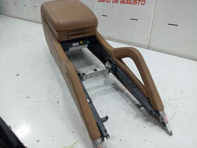 Apoyabrazos central porsche cayenne suv (20022007