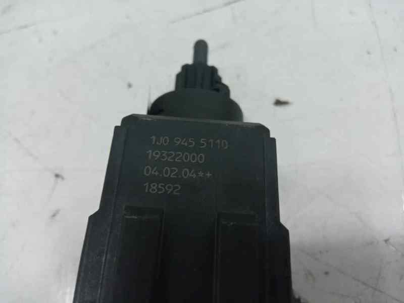 Sensor de freno porsche cayenne suv (20022007