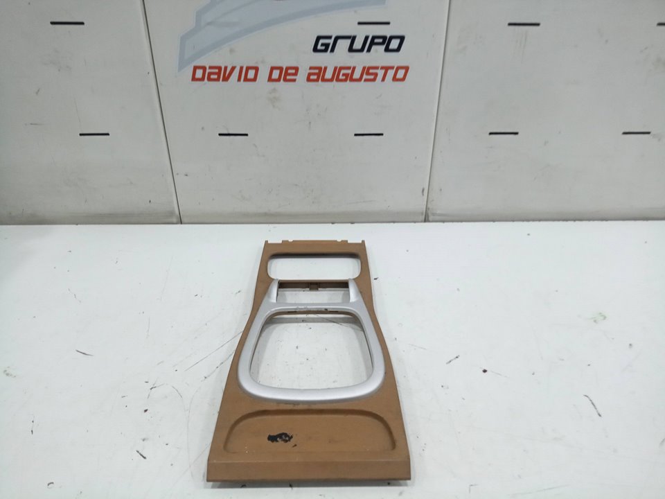 Embellecedor panel central porsche cayenne suv (20022007