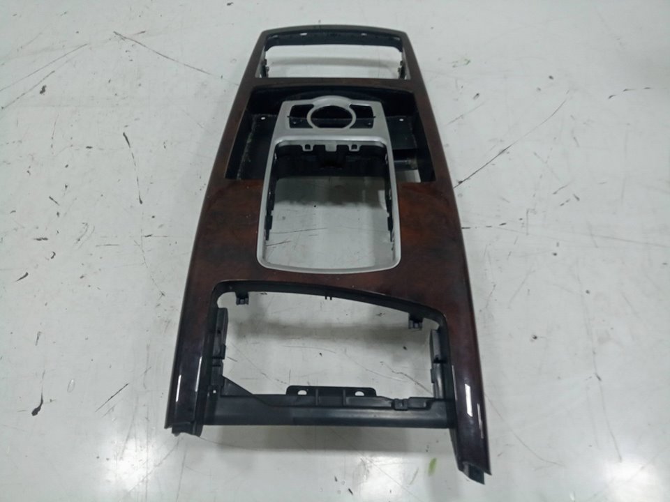 Carcasa central de consola audi a6 sedÁn (20042006) 3.0