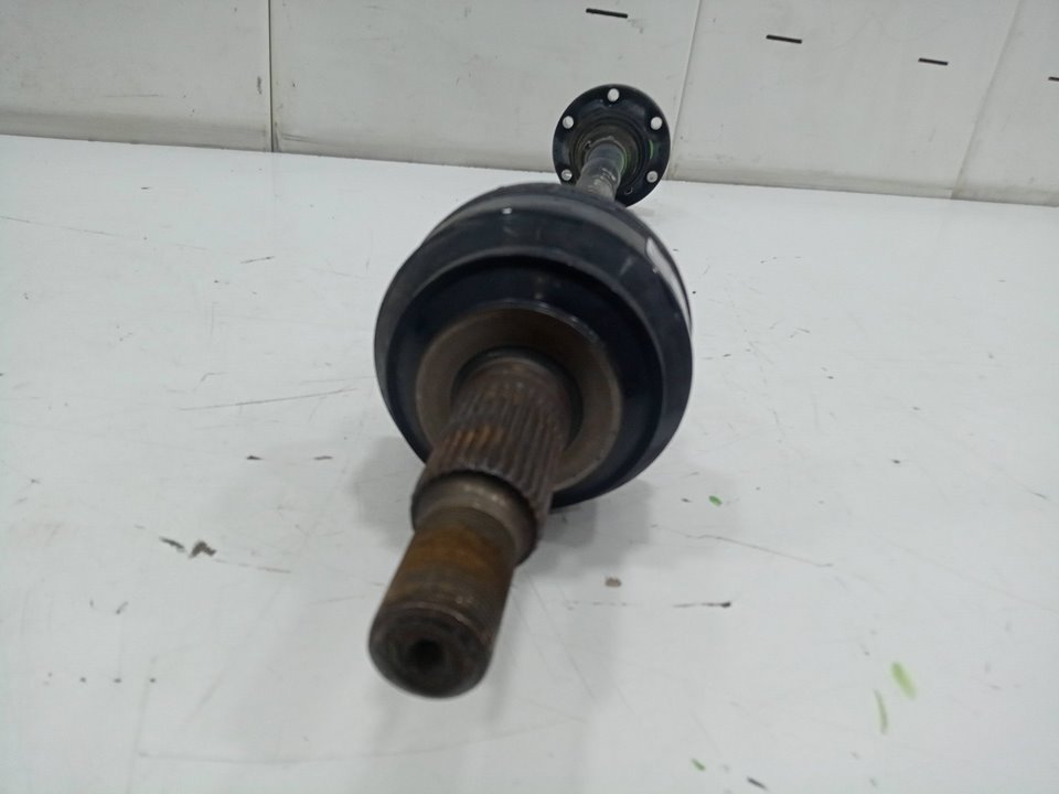 Transmision trasera izquierda porsche cayenne suv (20022007