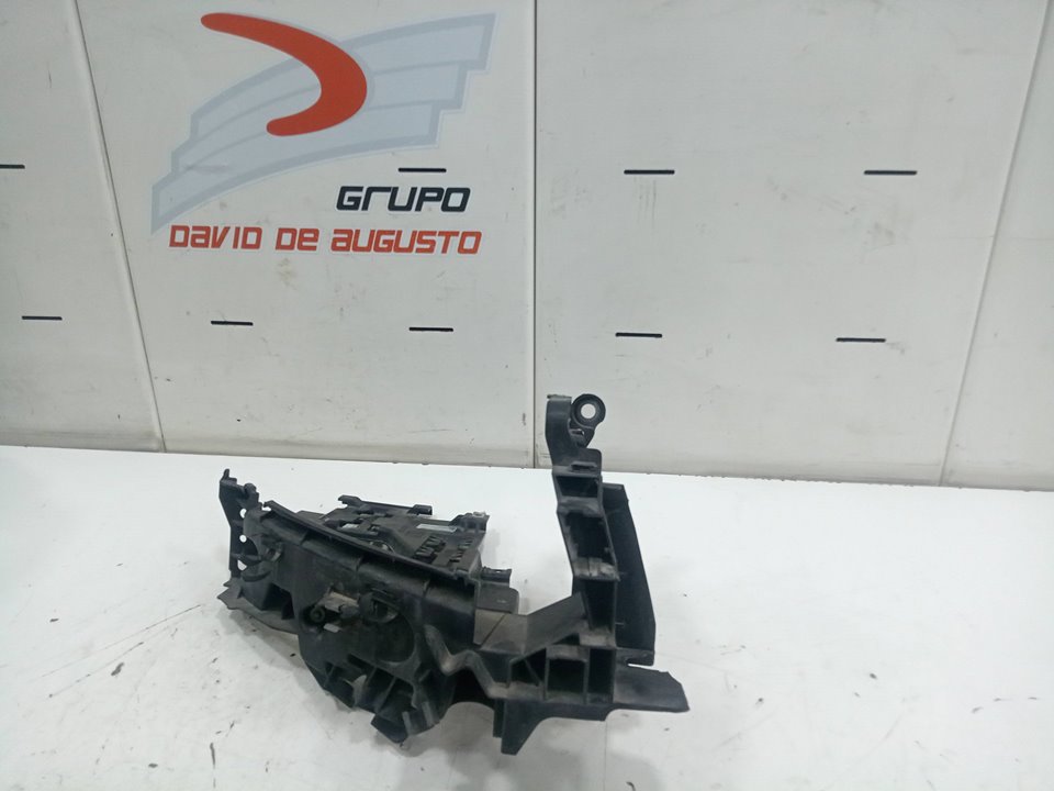Soporte faro derecho audi q5 suv (20082017) 3.0 td