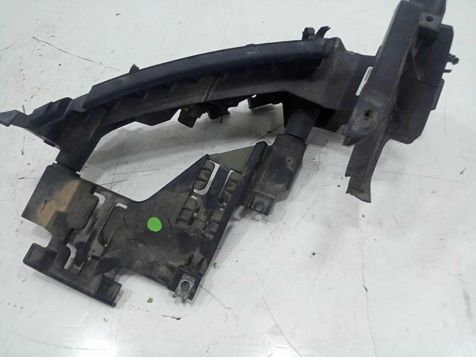 Soporte faro izquierdo audi q5 suv (20082017) 3.0 td