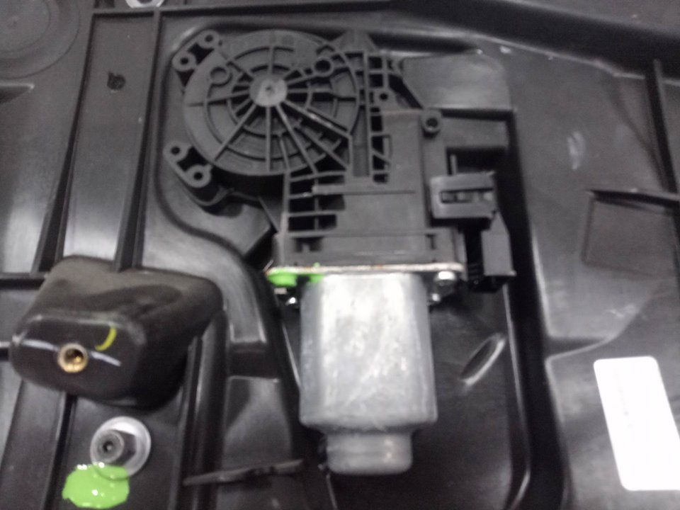 Elevalunas trasero izquierdo tesla model 3 bev long range a