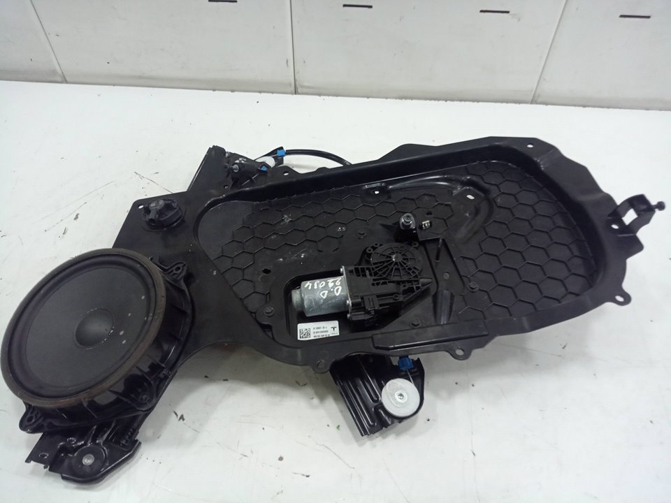 Elevalunas delantero derecho tesla model 3 bev long range a